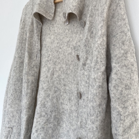 Aritzia The Group by Babaton Nour cardigan sweater - Picture 7 of 11